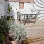 Neptune Cottage
