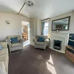 Lovely Caravan With Decking At Manor Park, Near Hunstanton Beach Ref 23034C