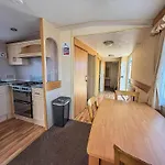 Wheelchair Friendly Caravan For Hire Norfolk Near The Beach Ref 13016L
