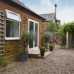 Winston Cottage