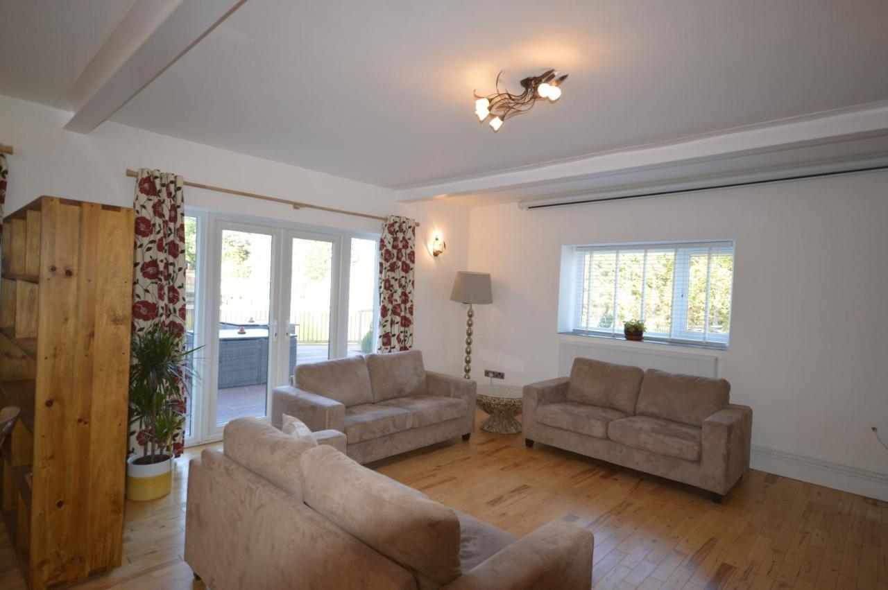 Lakeside Old Bed & Breakfast 4*