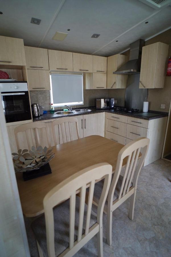 Manor Park Pets Go Free Linen Included Holiday home