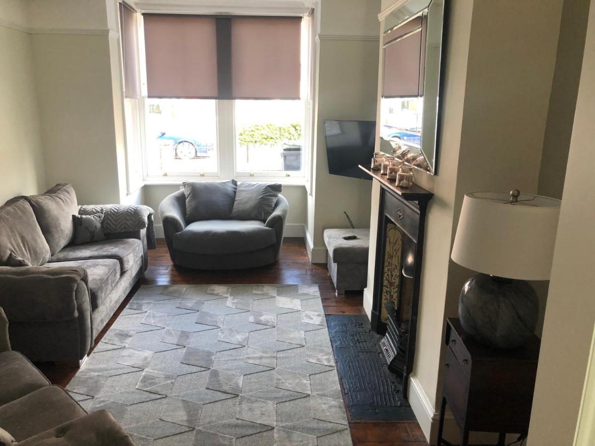 8 Victoria Avenue * Hunstanton