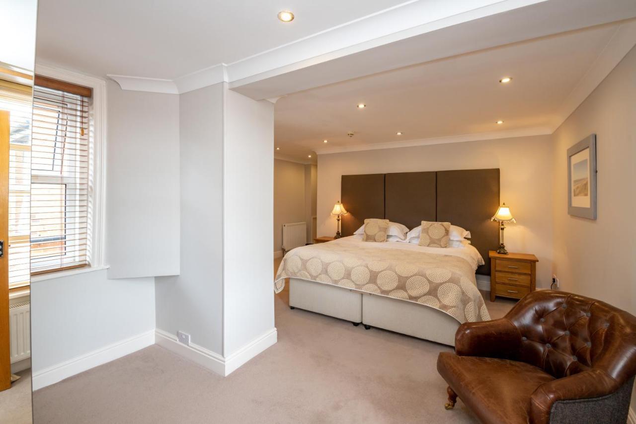 The Hotel 3*