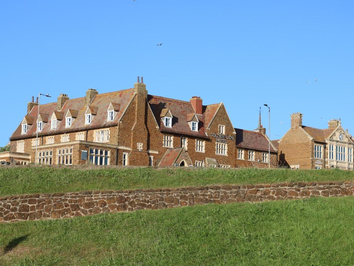 Flat 2, 4 St Edmund's Terrace * Hunstanton