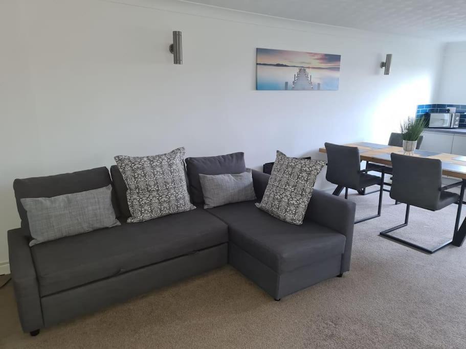 Holiday home Hunny House - Near Searles With Lovely Sea Views