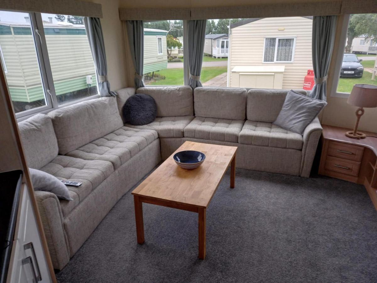 Apartment Sunny Hunny Manor Park Caravan