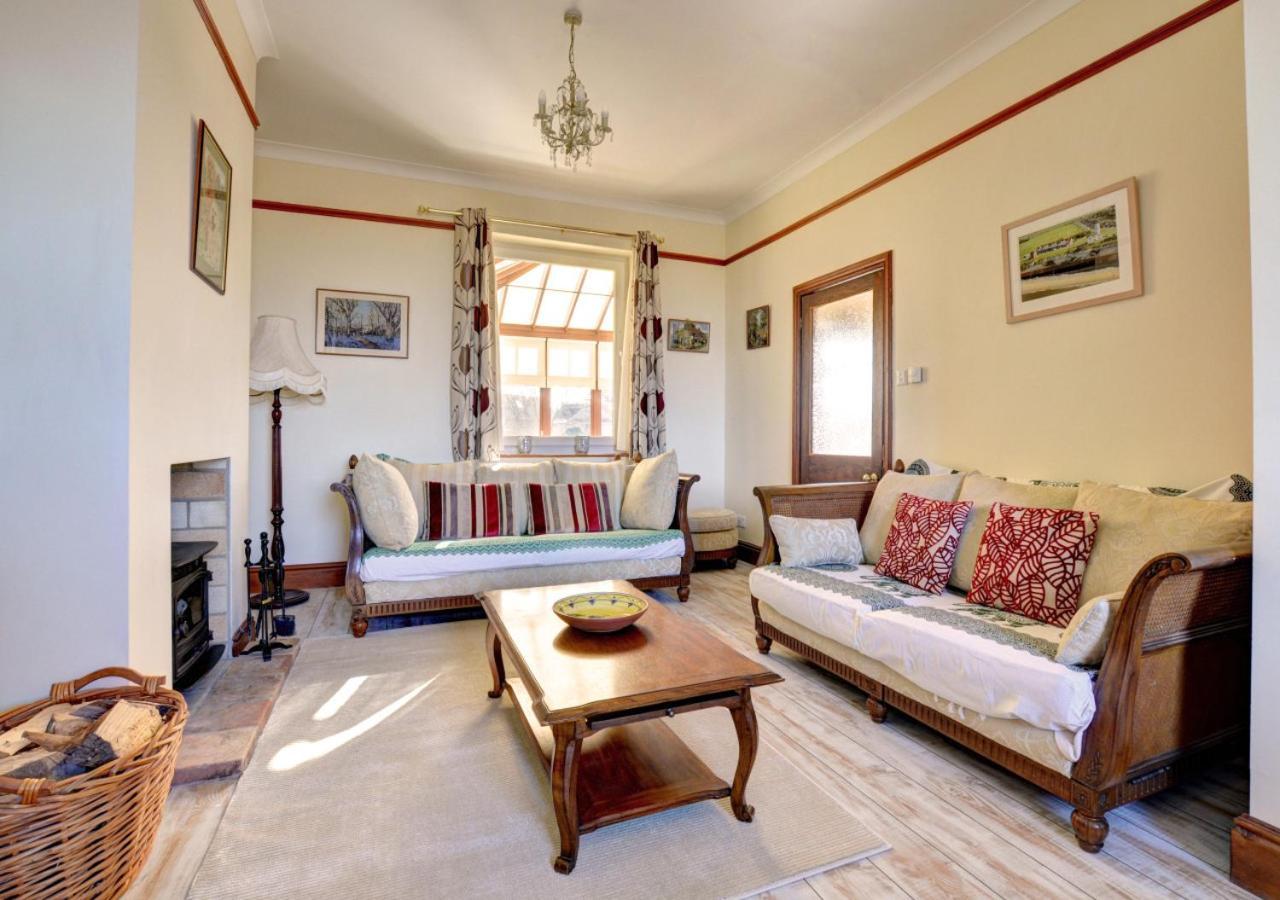 7 Lighthouse Close Holiday home