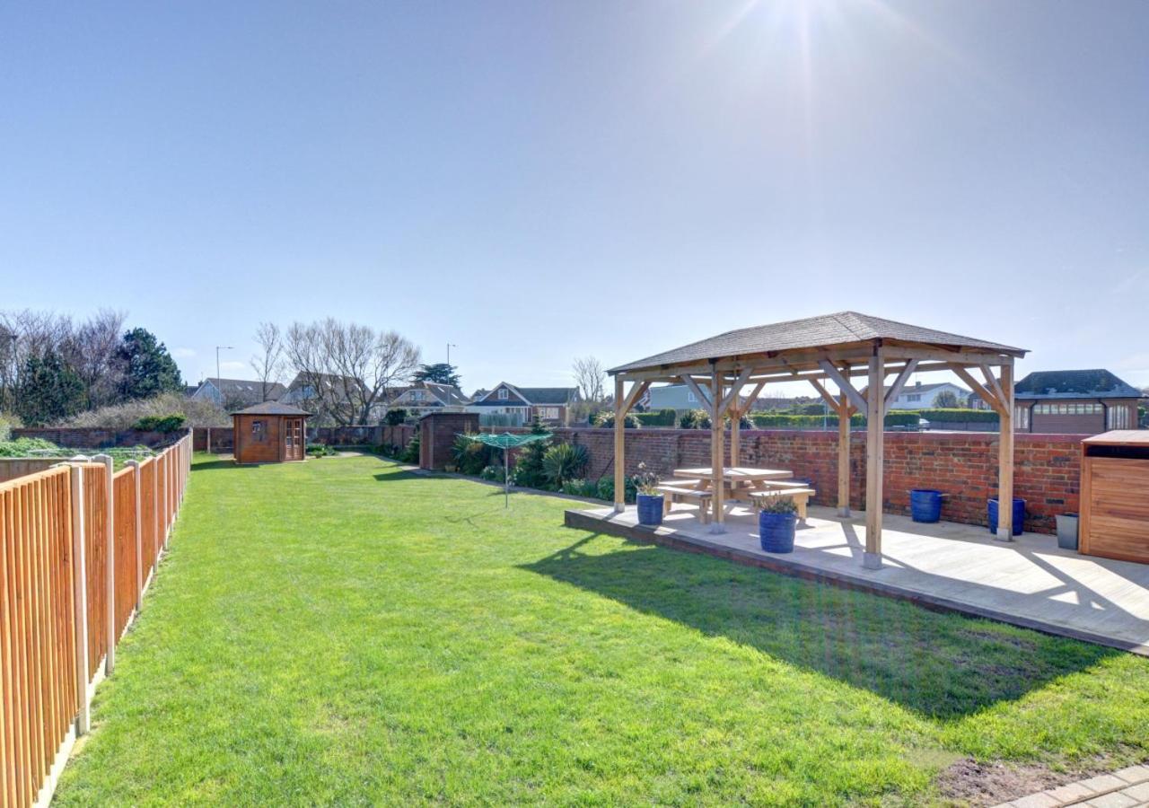 7 Lighthouse Close Holiday home