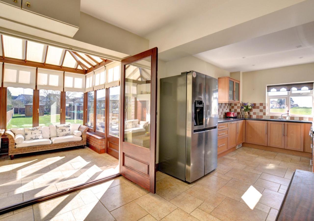 7 Lighthouse Close Holiday home *