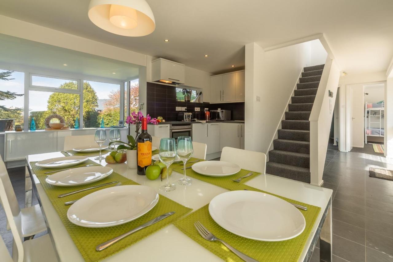 Holiday home Ongar