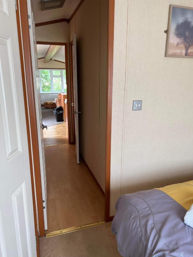 Heacham Golden Sunset Pets Go Free Linen Included Holiday home Hunstanton