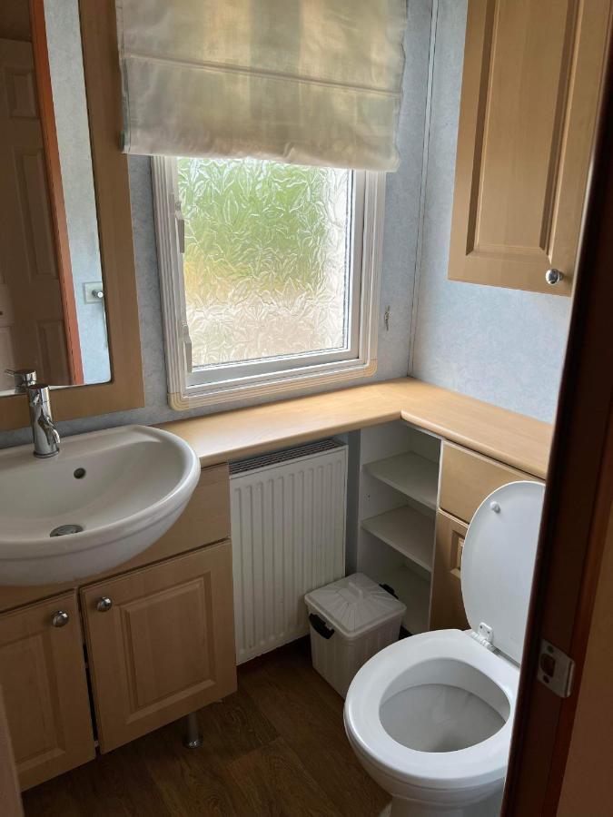 Heacham Golden Sunset Pets Go Free Linen Included Holiday home Hunstanton