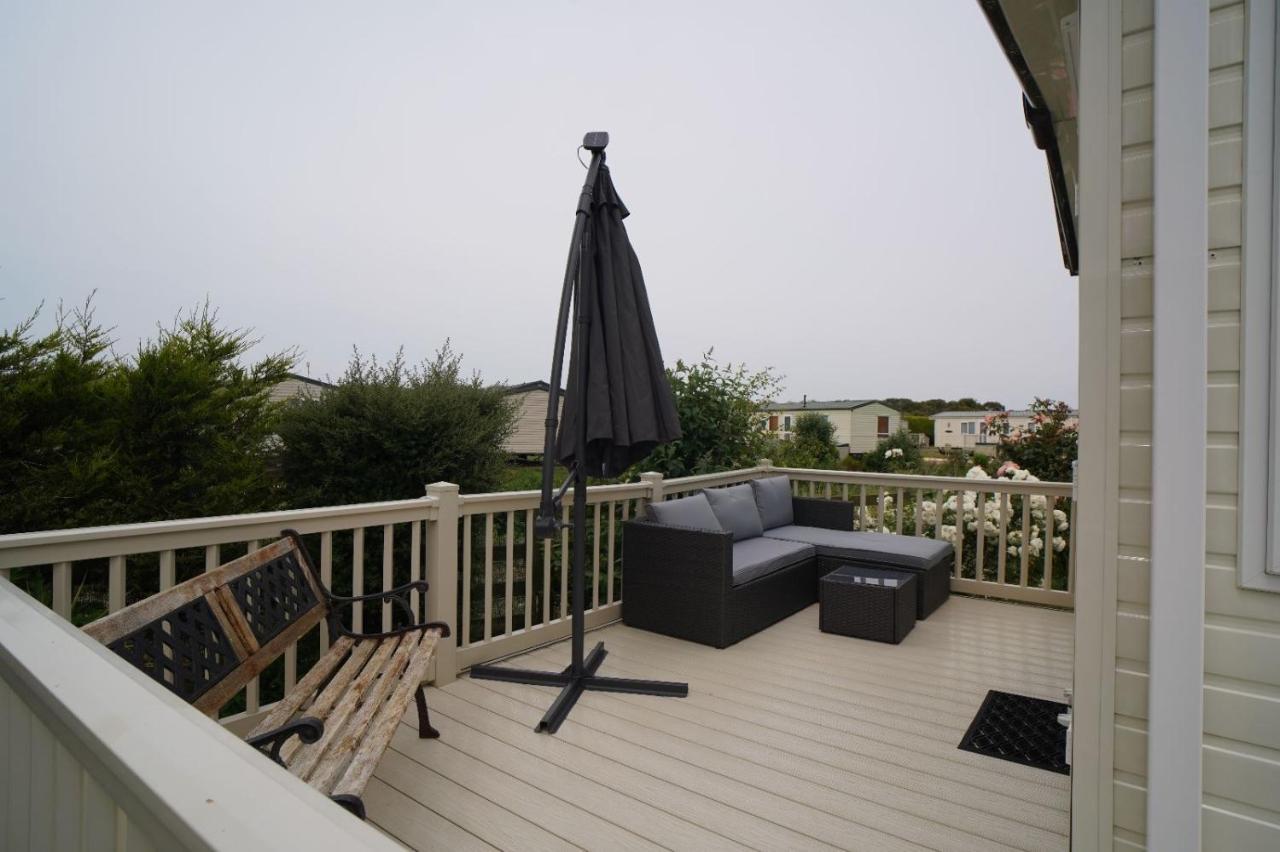 Stunning Heacham Sunset Pets Go Free Linen Included Holiday home Hunstanton