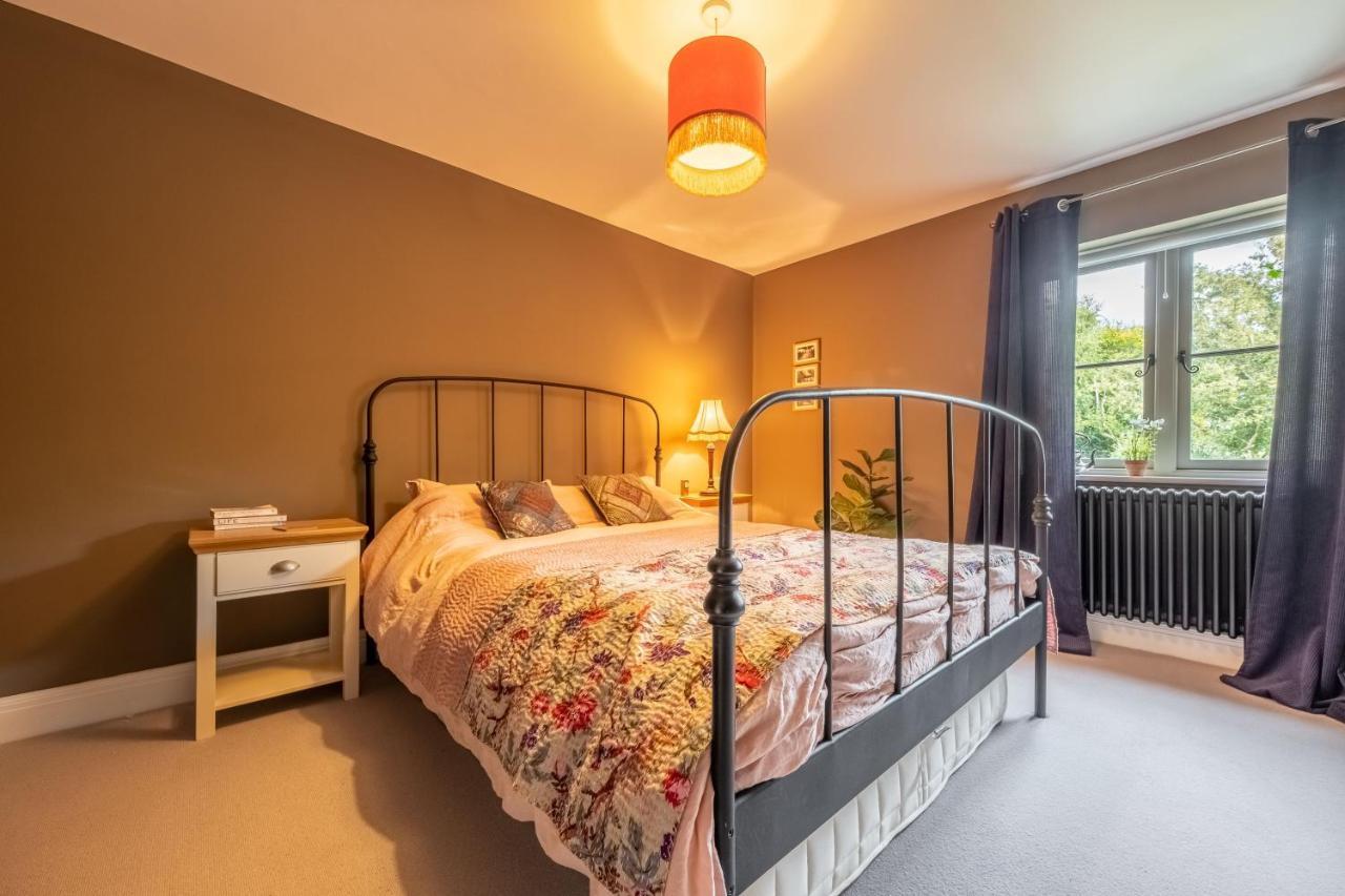 Holiday home Linksway House