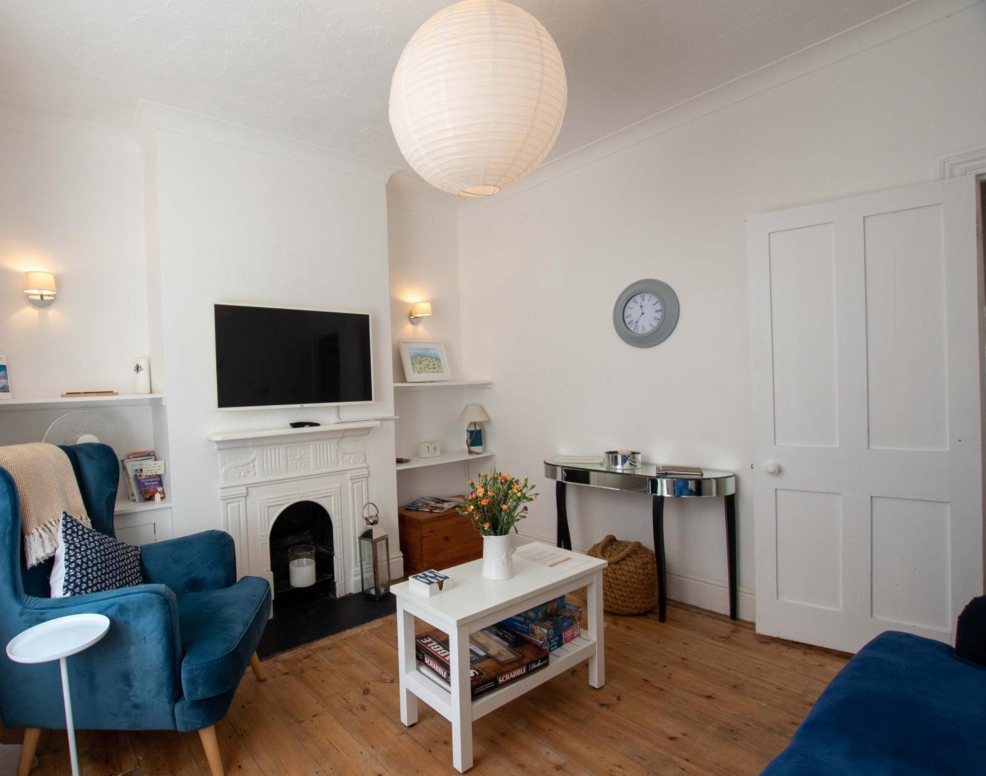 Holiday home Avocet House 250m From The Sea *
