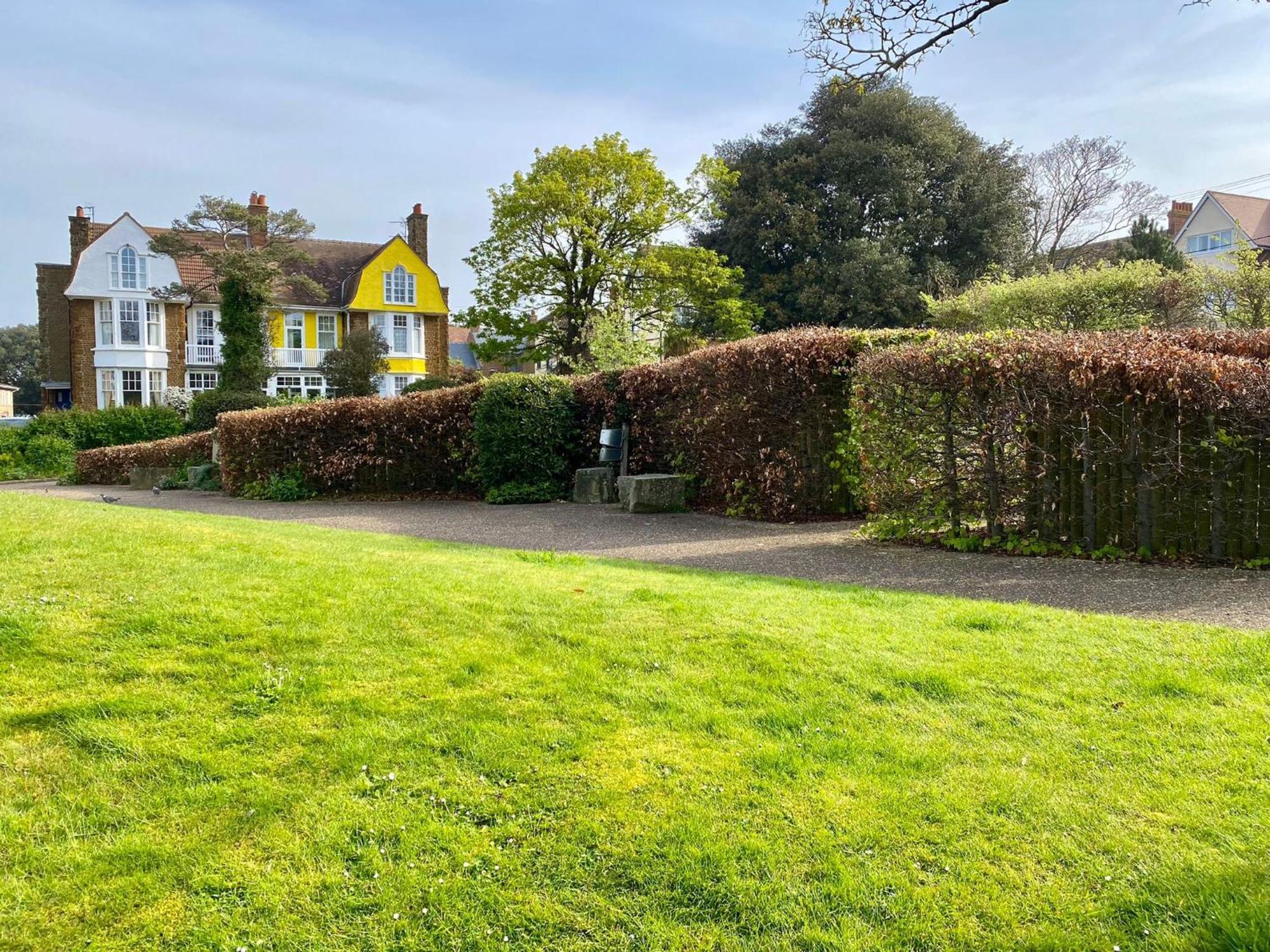 Garden Apartment, Norfolk Apartment