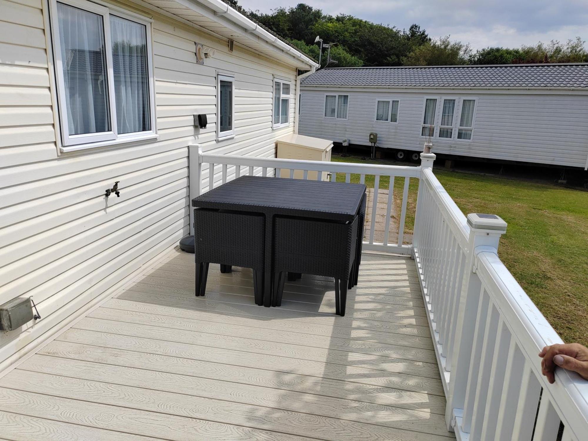 Dog Friendly 8 Berth Lodge, 600 Yard's From The In Hunstanton
