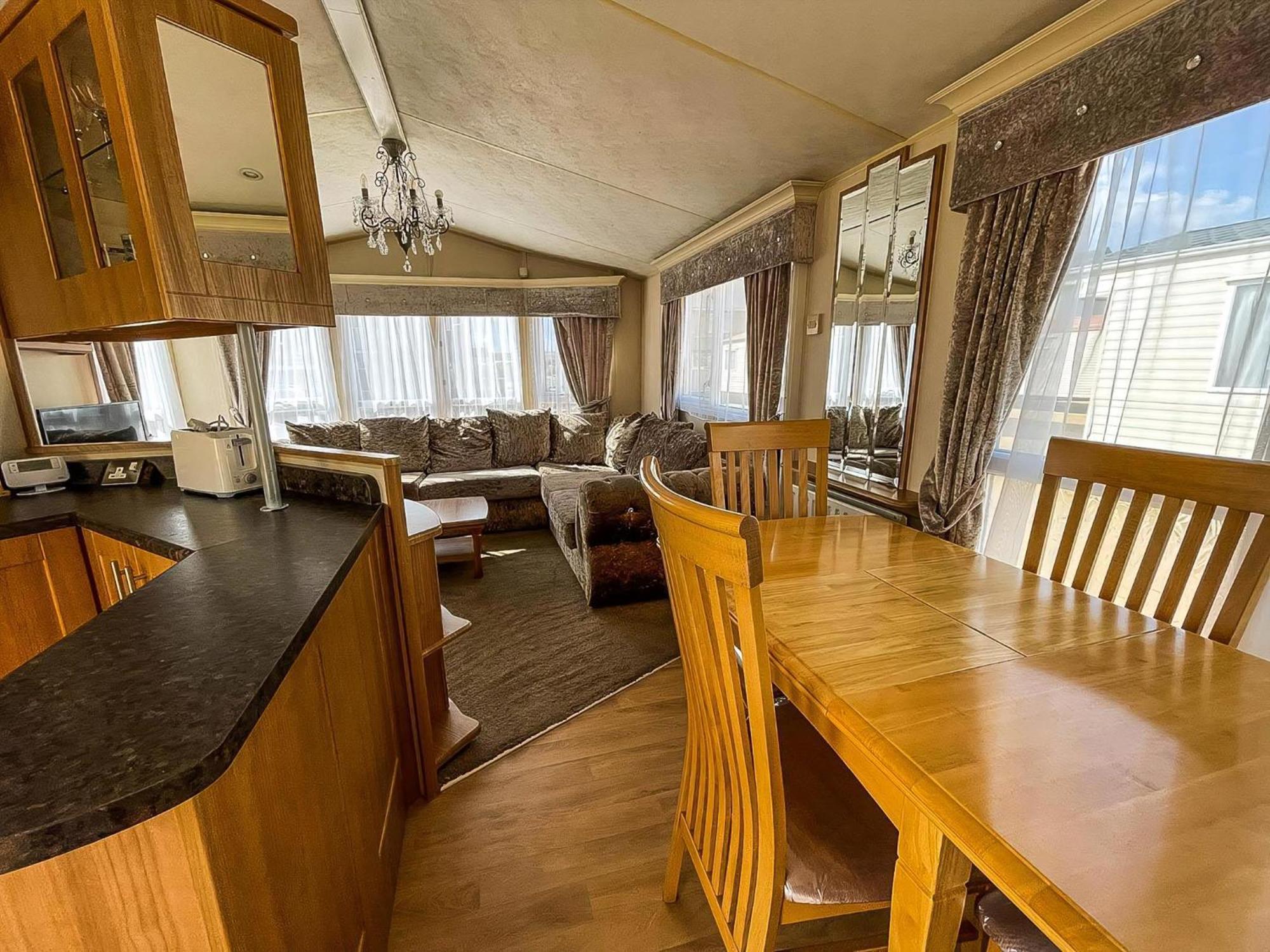 6 Berth Caravan Nearby Front In Norfolk Ref 13019l