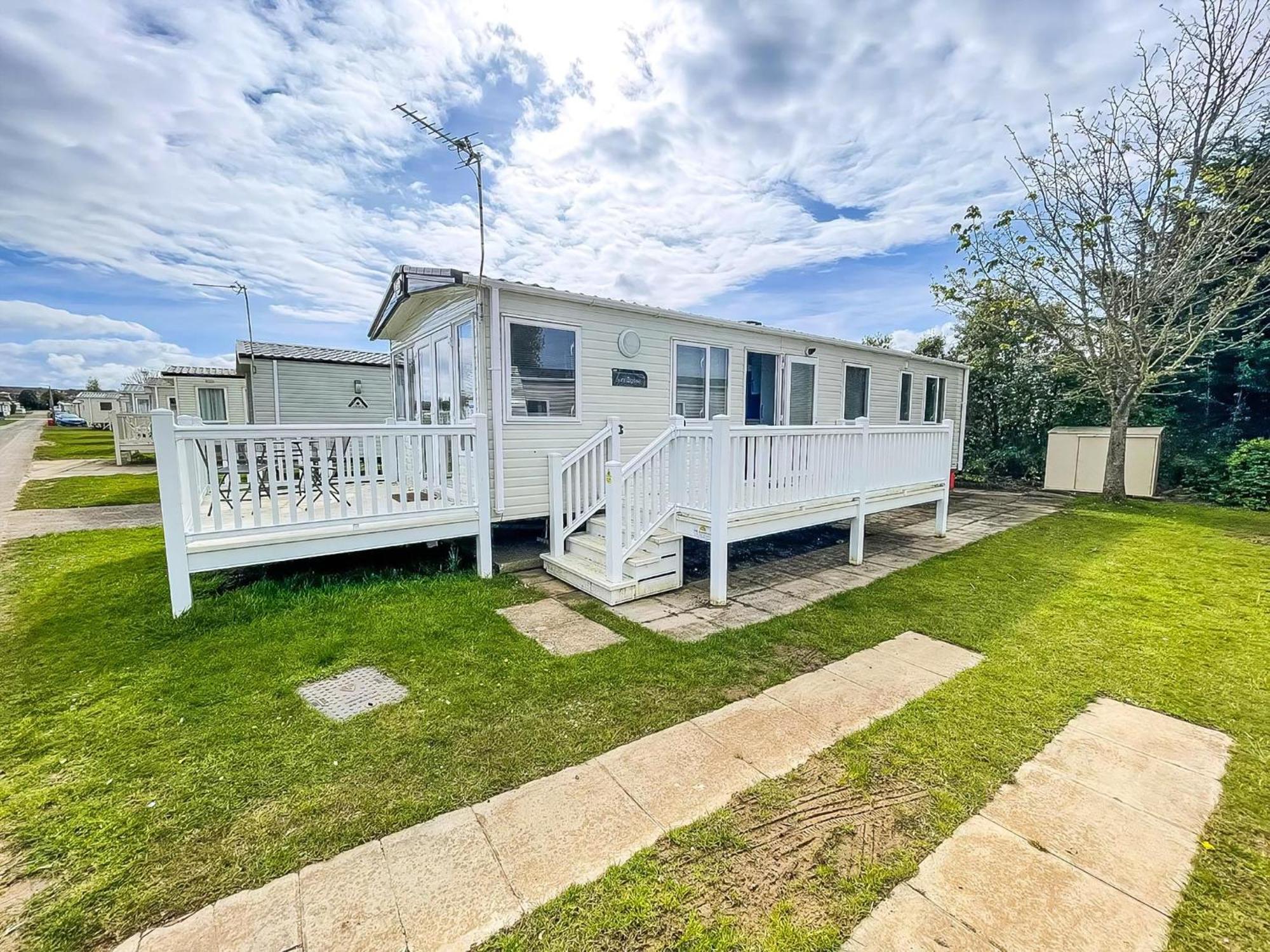 Beautiful Caravan With Decking At Manor Park Nearby Beach Ref 23039b Campsite *
