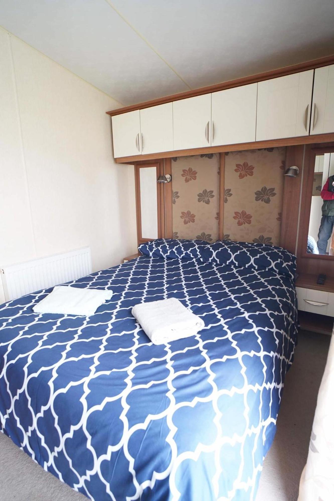 3 Bedroom Caravan At Manor Park Chalet Hunstanton