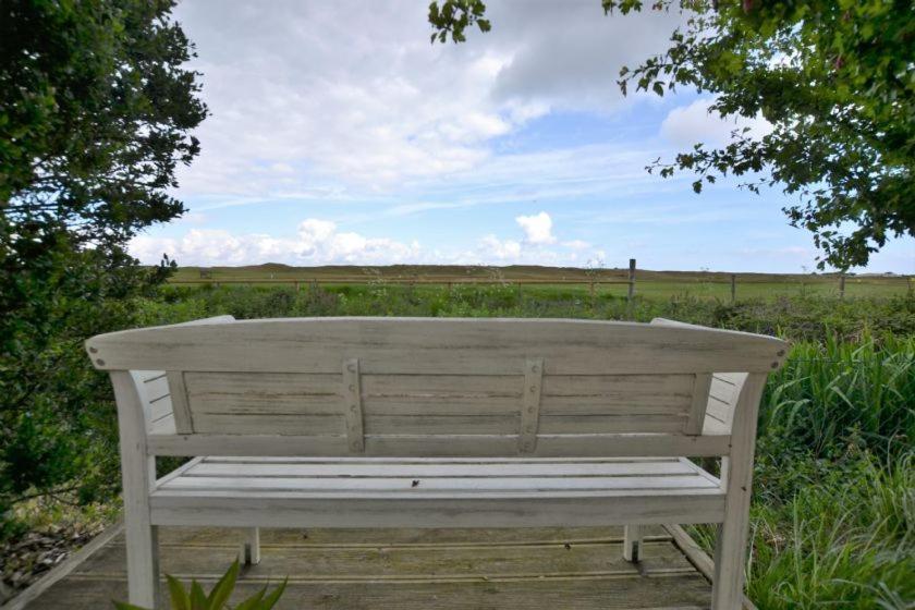 Linksway House *