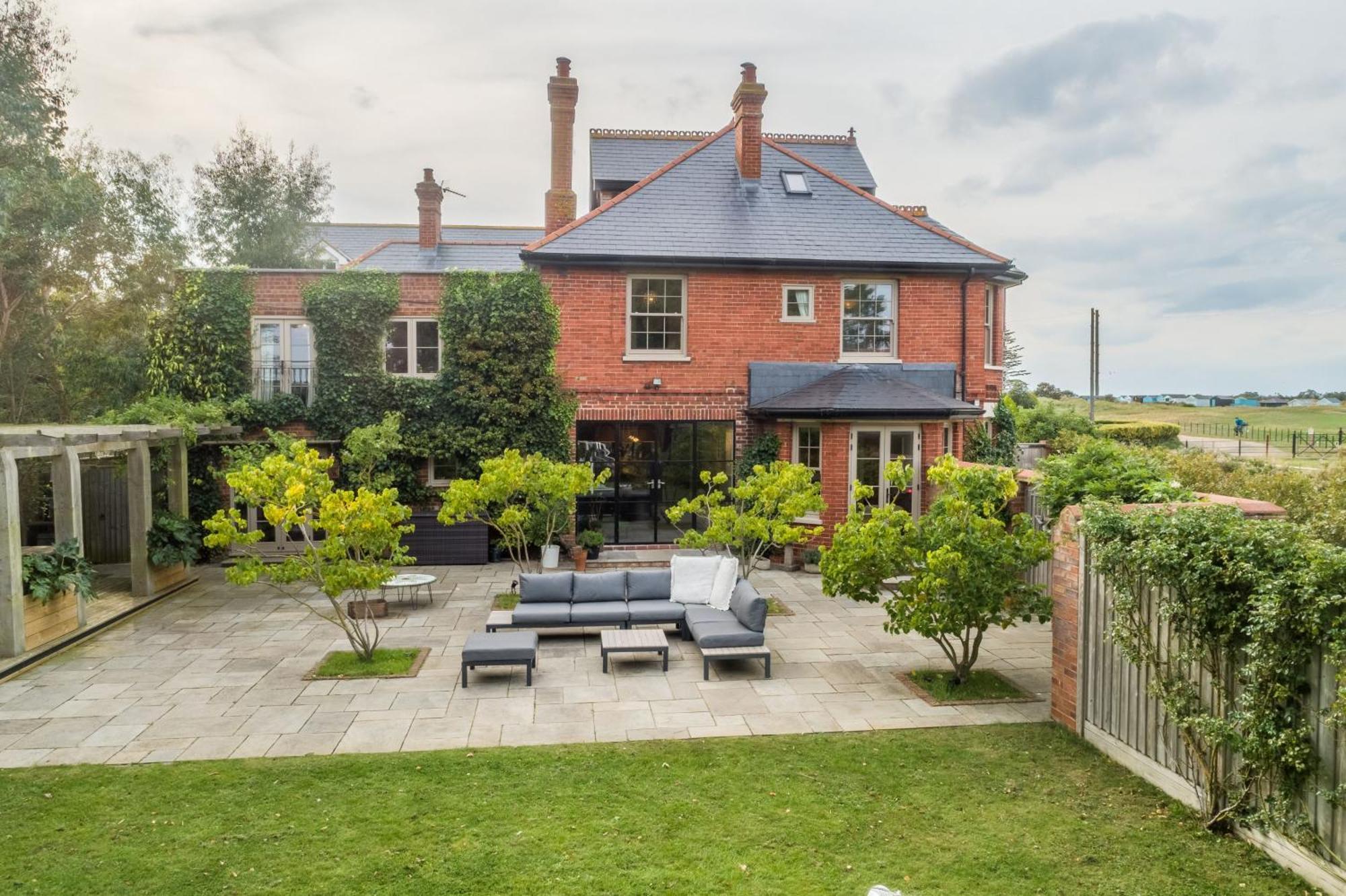 Linksway House Holiday home *