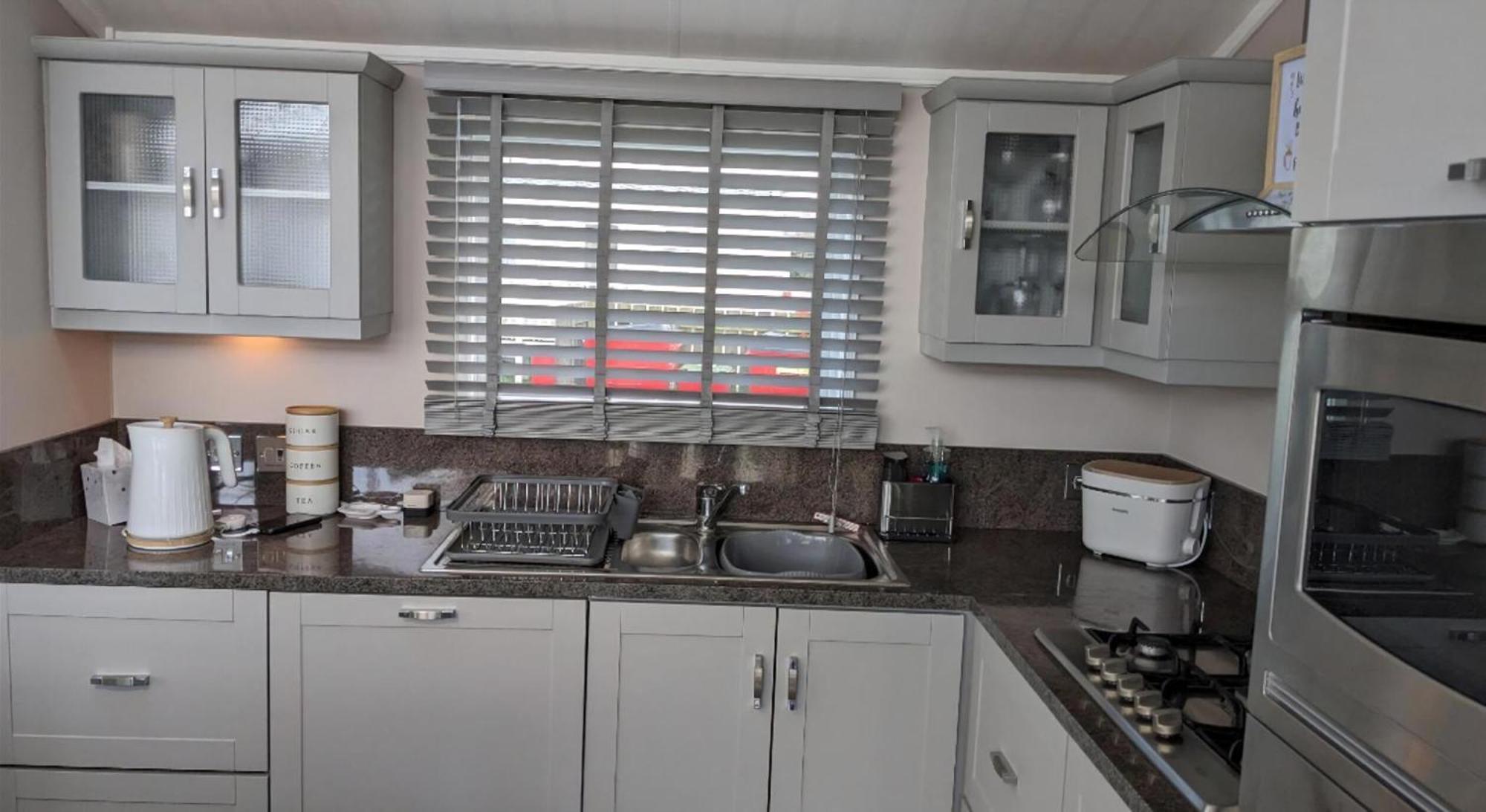 Stunning With Decking At Manor Park Near Ref 23066w