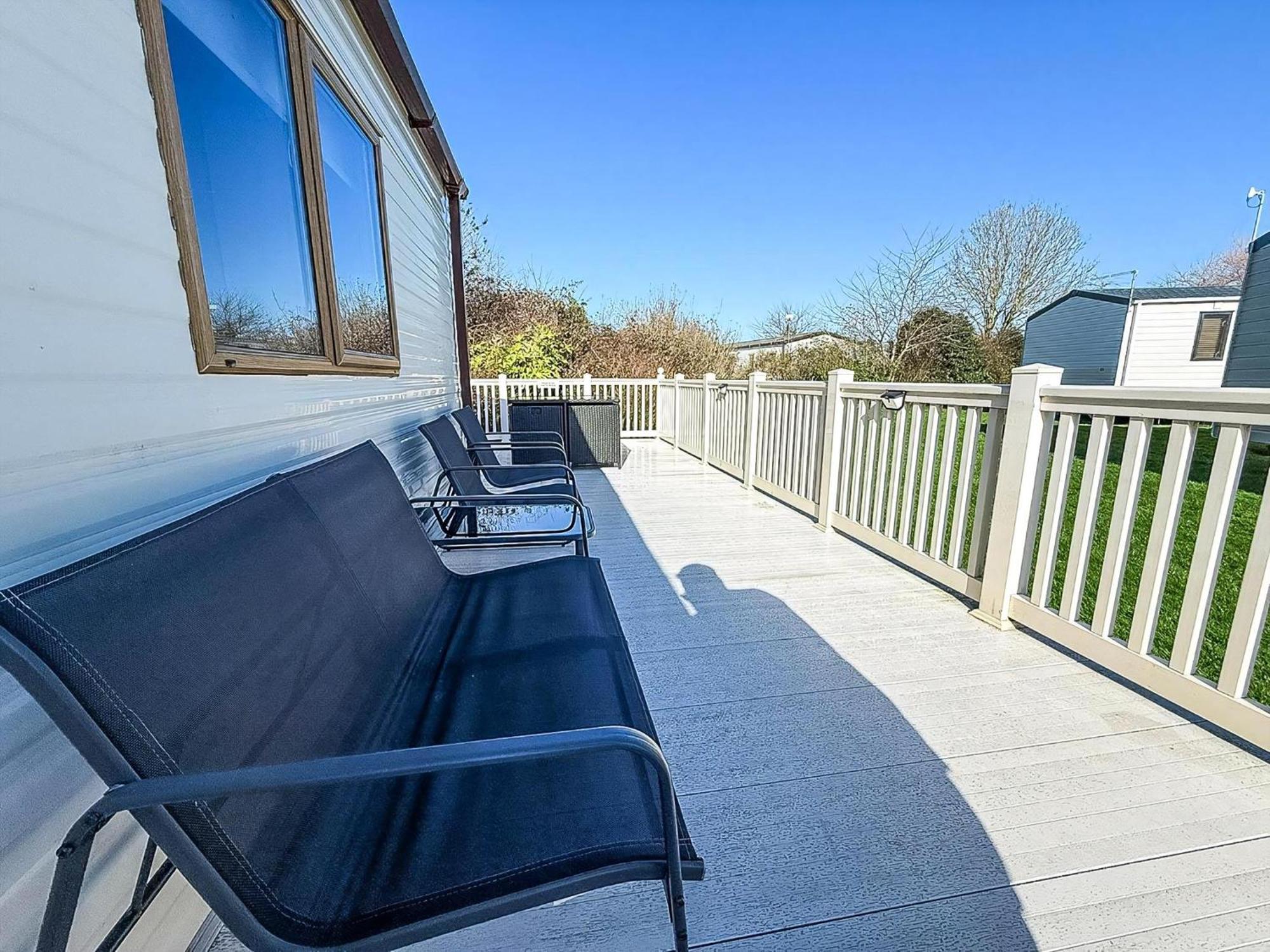 Beautiful 6 Berth Caravan For Hire With Huge Decking At Manor Park Ref 23142k