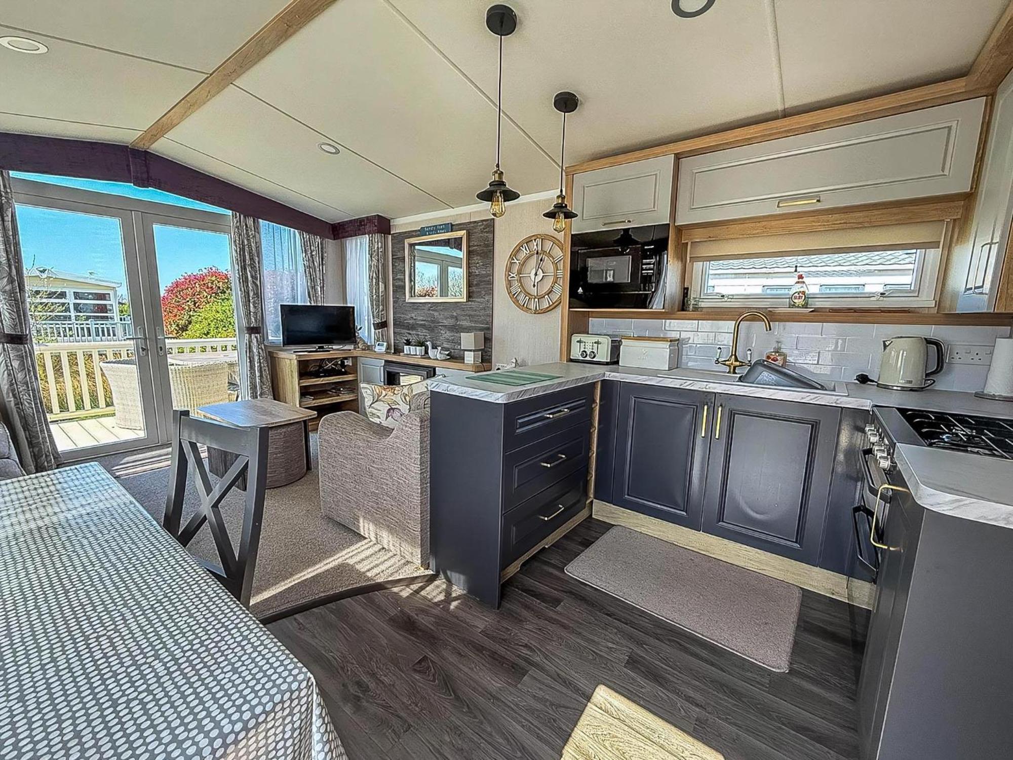 Stunning Caravan With Decking, Nearby Ref 23232k