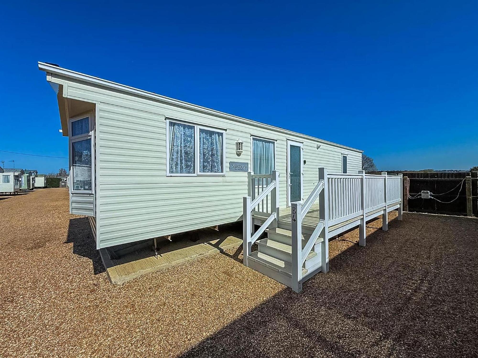 Campsite 4 Berth Nearby In Norfolk Ref 13018l *