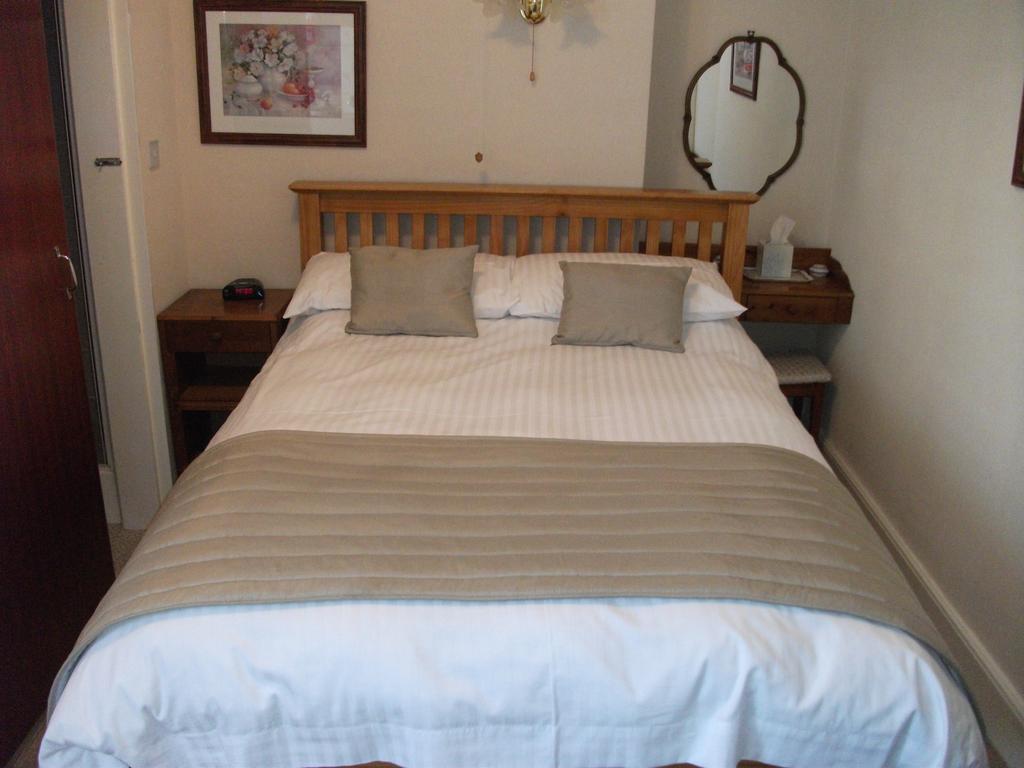 Claremont Bed & Breakfast