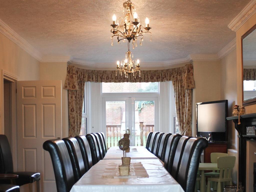 Rose Fitt House Holiday home *
