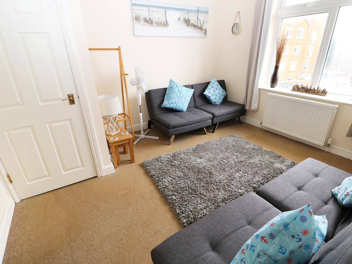 Flat 2, 4 St Edmund's Terrace *