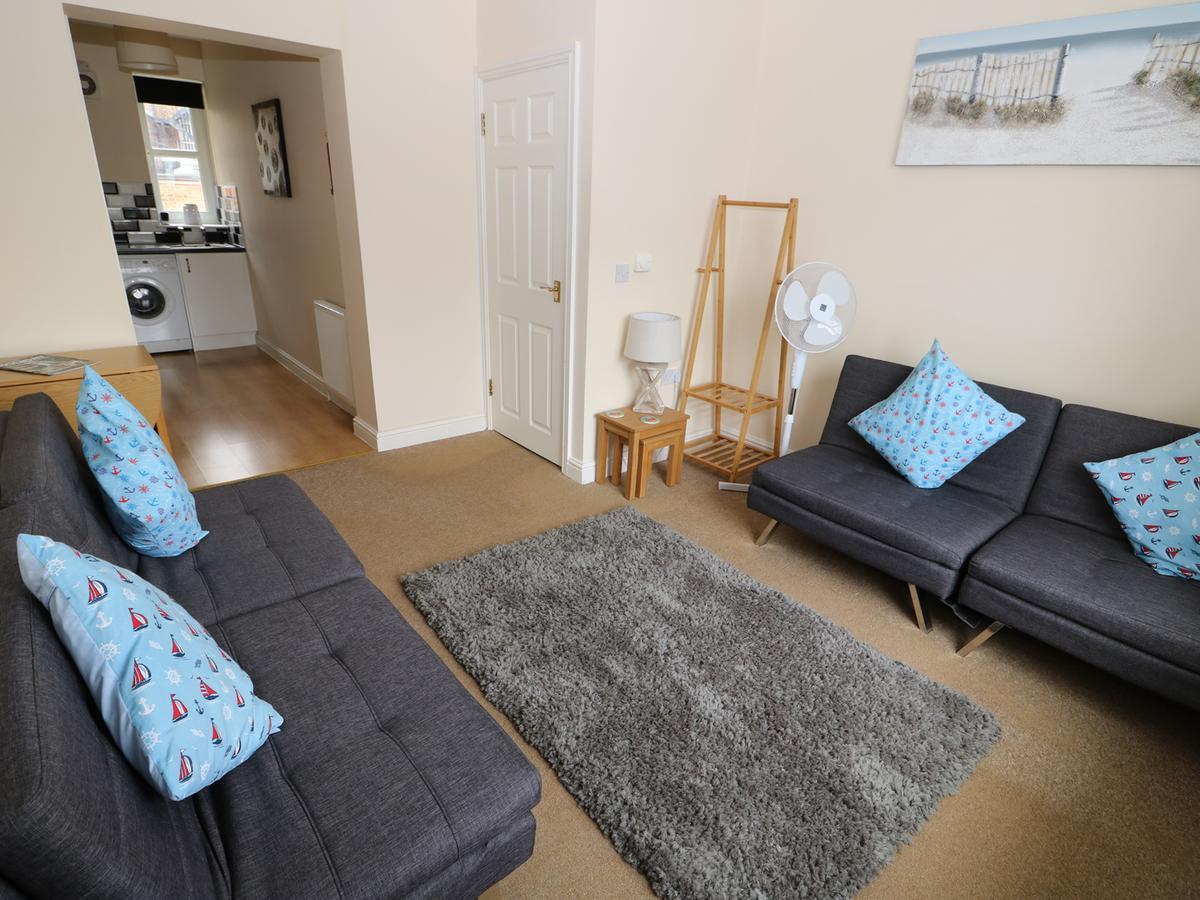 Apartment Flat 2, 4 St Edmund's Terrace