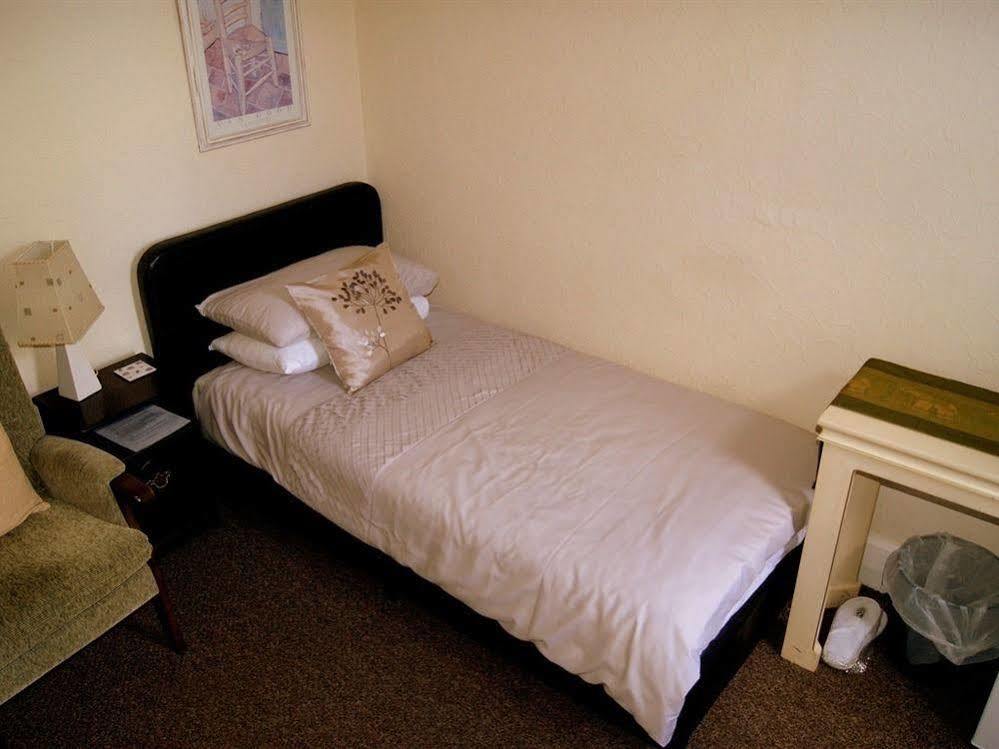 Sunset Bed & Breakfast 5*