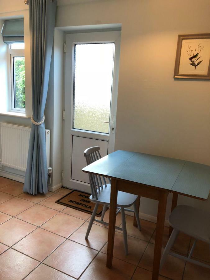 Burlington House Guest house *