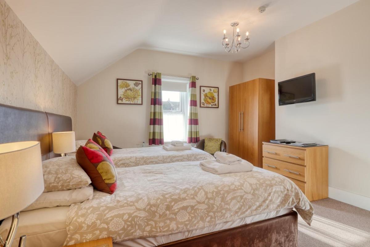 Ellinbrook Guest house 4*