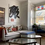 No33 Number 5 Boutique Cottage