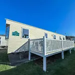 6 Berth Caravan For Hire With Decking At Manor Park In Norfolk Ref 23017S