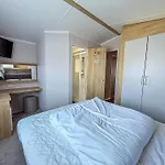 Stunning 6 Berth Caravan With Decking At Manor Park, Near Hunstanton Ref 23068C