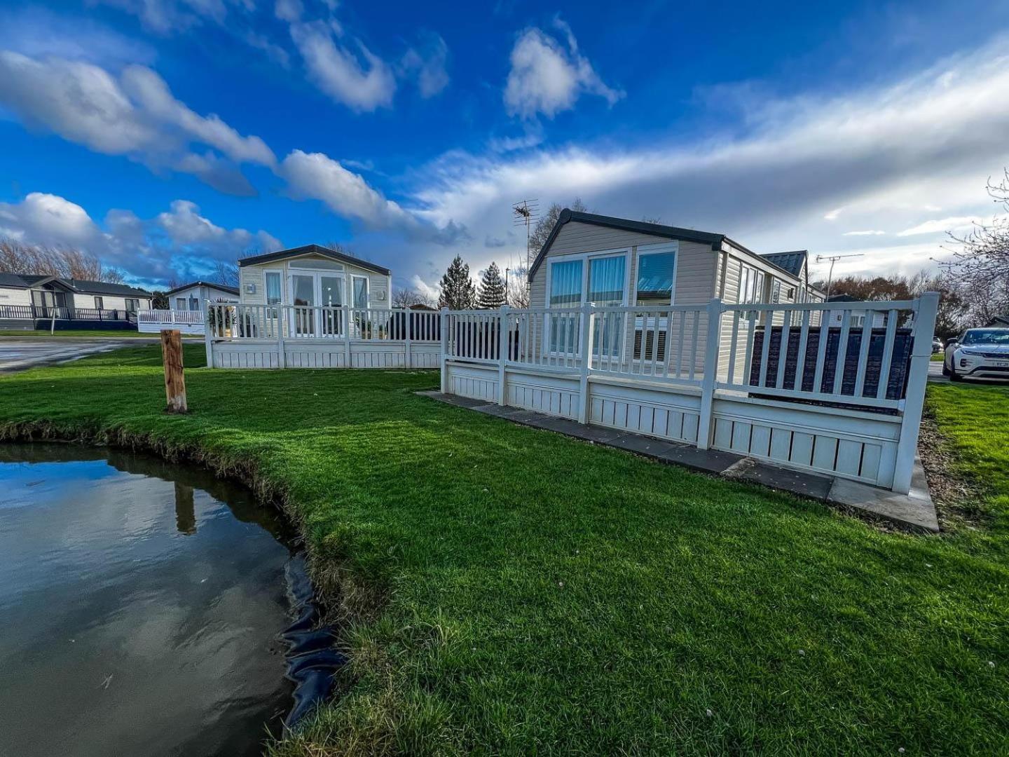 Campsite Great Caravan For Hire With Pond Views At Manor Park Holiday Park Ref 23228k