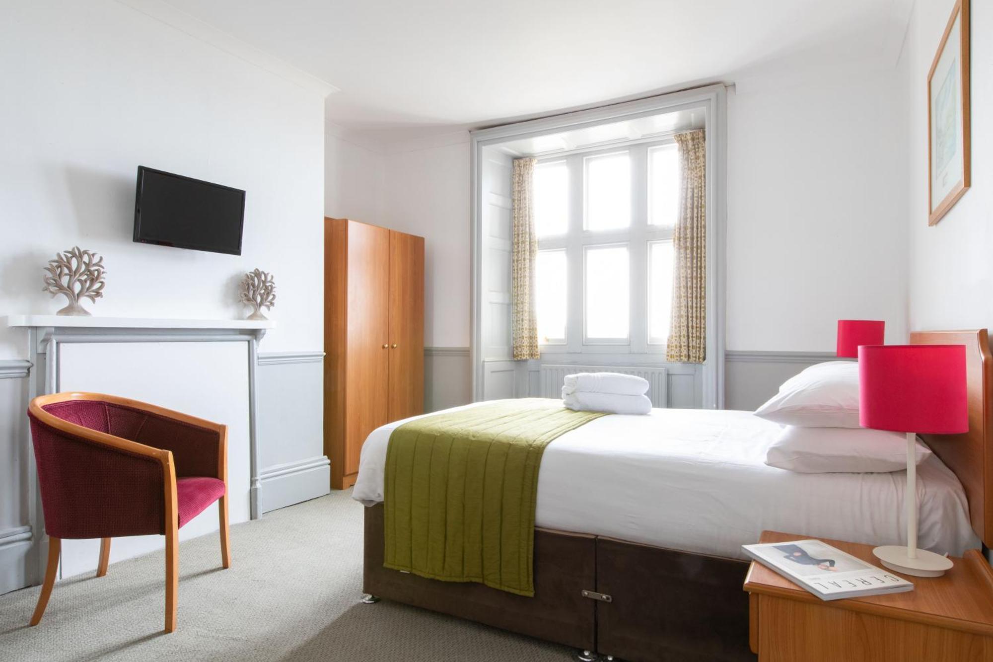 The Golden Lion 3* Hunstanton