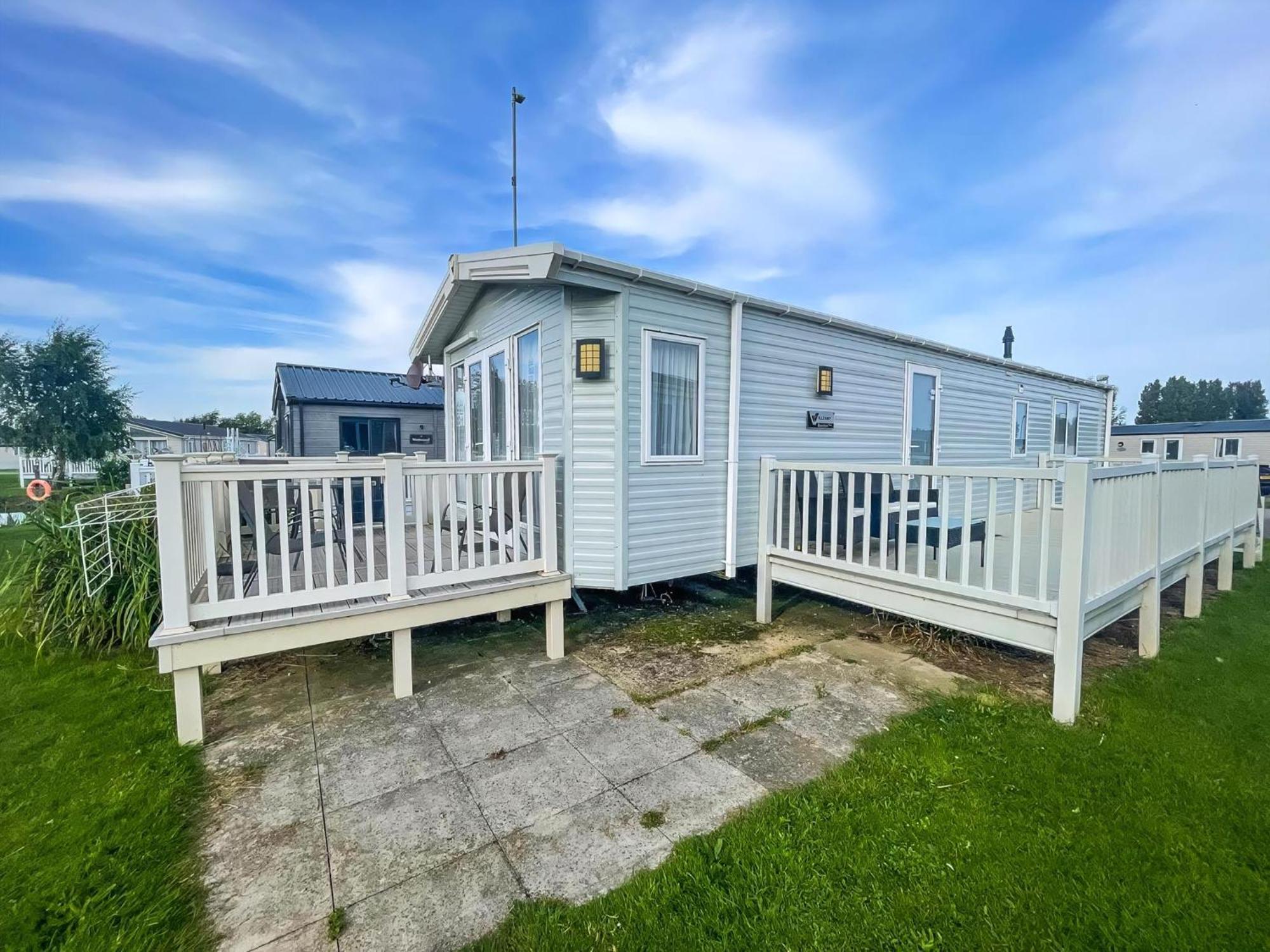 Lodge Stunning Dog Friendly Caravan At Manor Park, In Norfolk Ref 23188k *